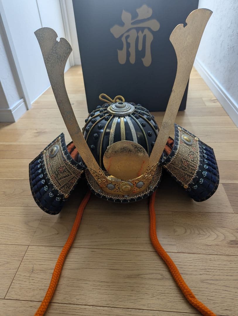 黒胴当世素掛　緋縅　等身大鎧兜　甲　鎧兜　兜