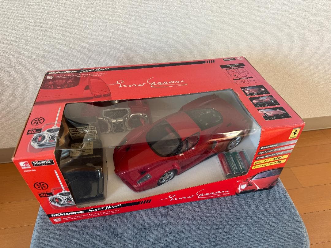 【未開封品】REALDRIVE Ferrari Enzo ラジコンカーセット