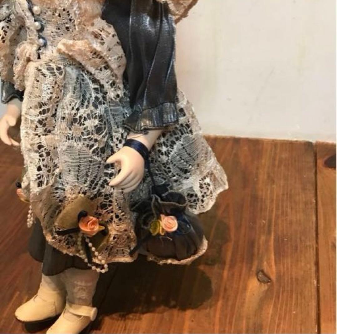 美品　ドール　ヴィンテージ　西洋人形　丁寧なつくり　表情が可愛いらしい　陶器