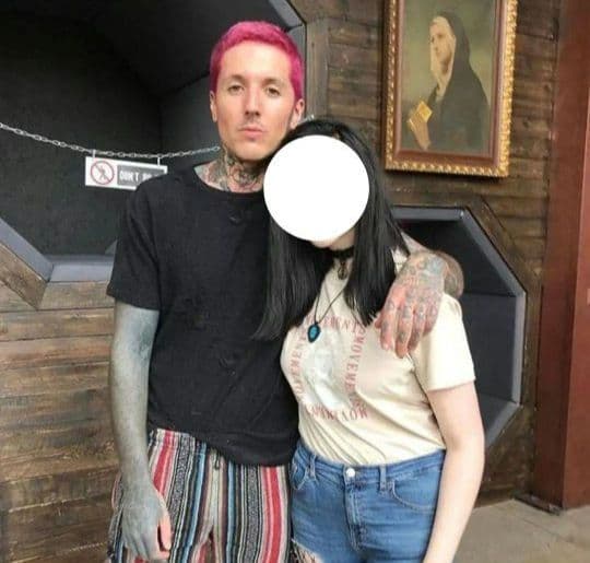 Oli本人着用 DROPDEAD BMTH BABYL サマーソニック