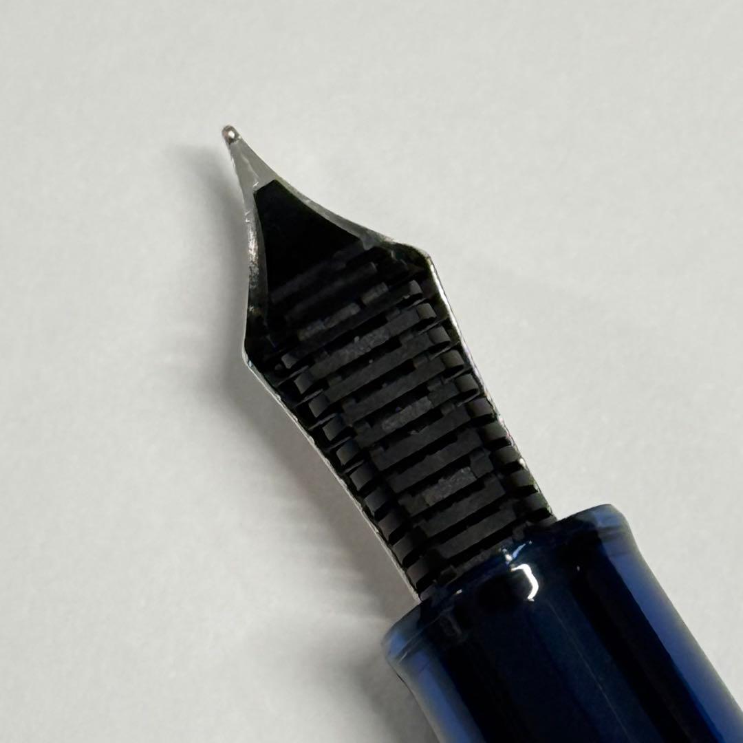 SAILOR セーラー VEILIO ヴェイリオ 万年筆 ブルー 中細 プロギア