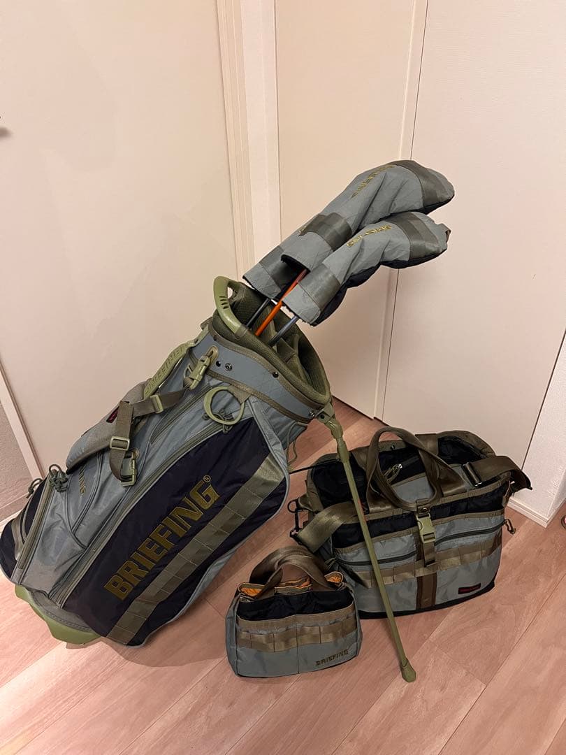 BRIEFING ゴルフキャディバッグ CR-4 レンジャーグリーン
