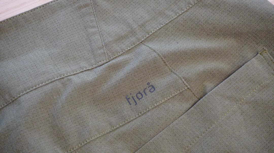 ノローナ　MTB用ショートパンツ　Fjora Shorts　メンズ海外S