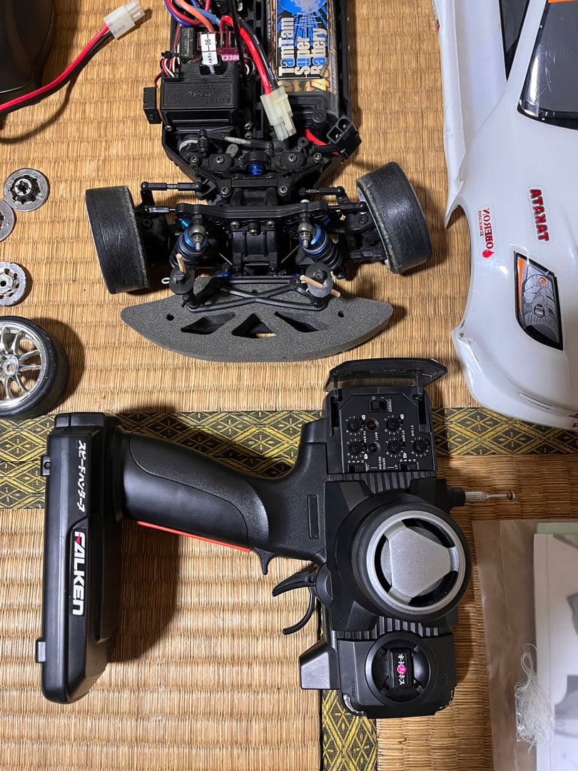 ヨコモの製品です。 1:10