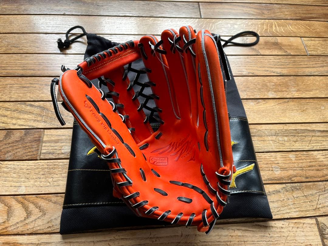 ミズノプロ 硬式　外野手　高校野球　BSS 右投げ　サイズ18N 中学校硬式