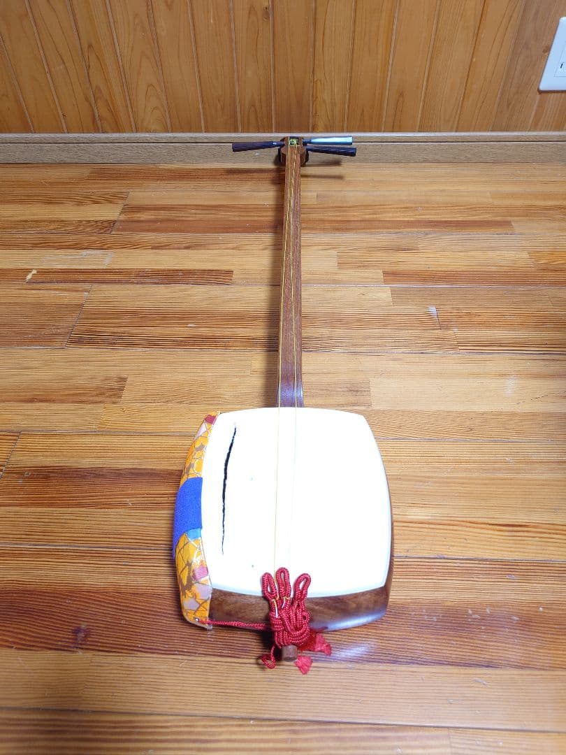 和楽器 三味線 ハードケース（鍵あり）付き ジャンク