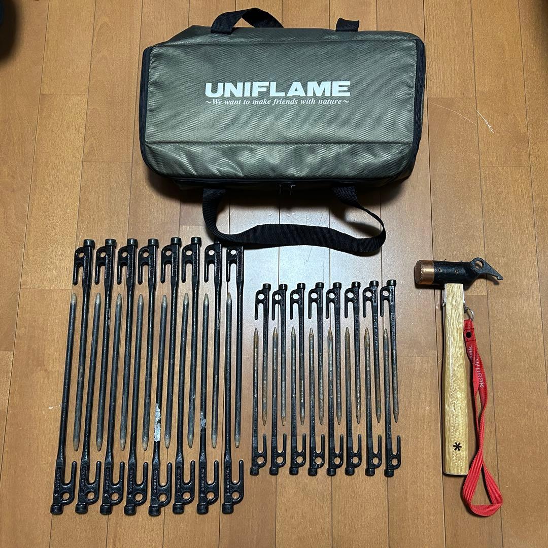 スノーピーク ソリッドステーク32本＋ペグハンマー＋収納ケース