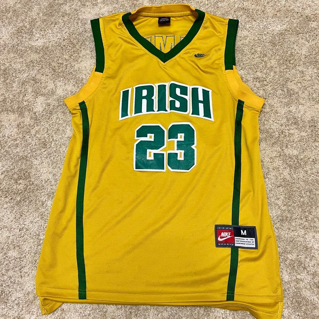 【超希少】レブロン・ジェームズ SVSMユニフォーム