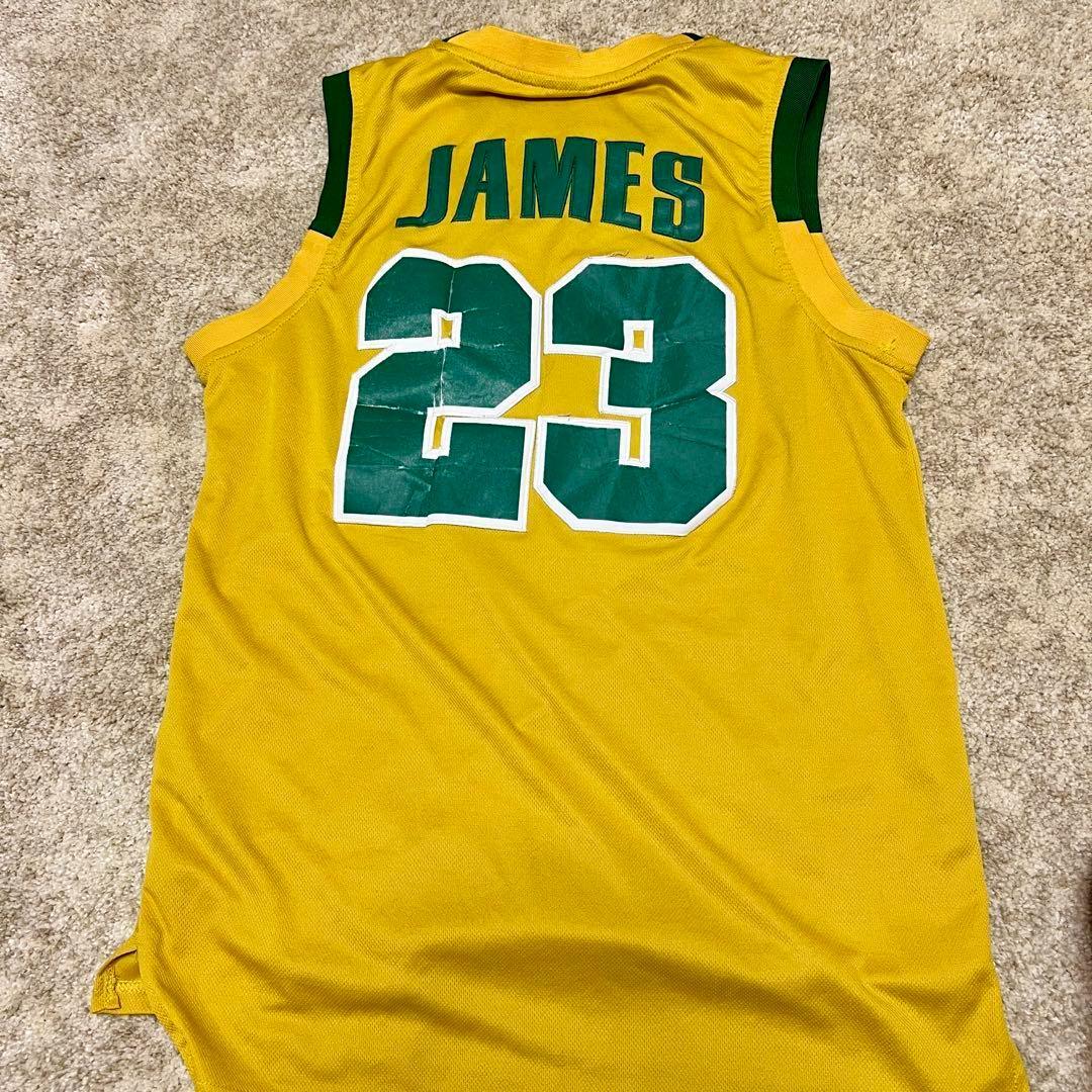 【超希少】レブロン・ジェームズ SVSMユニフォーム