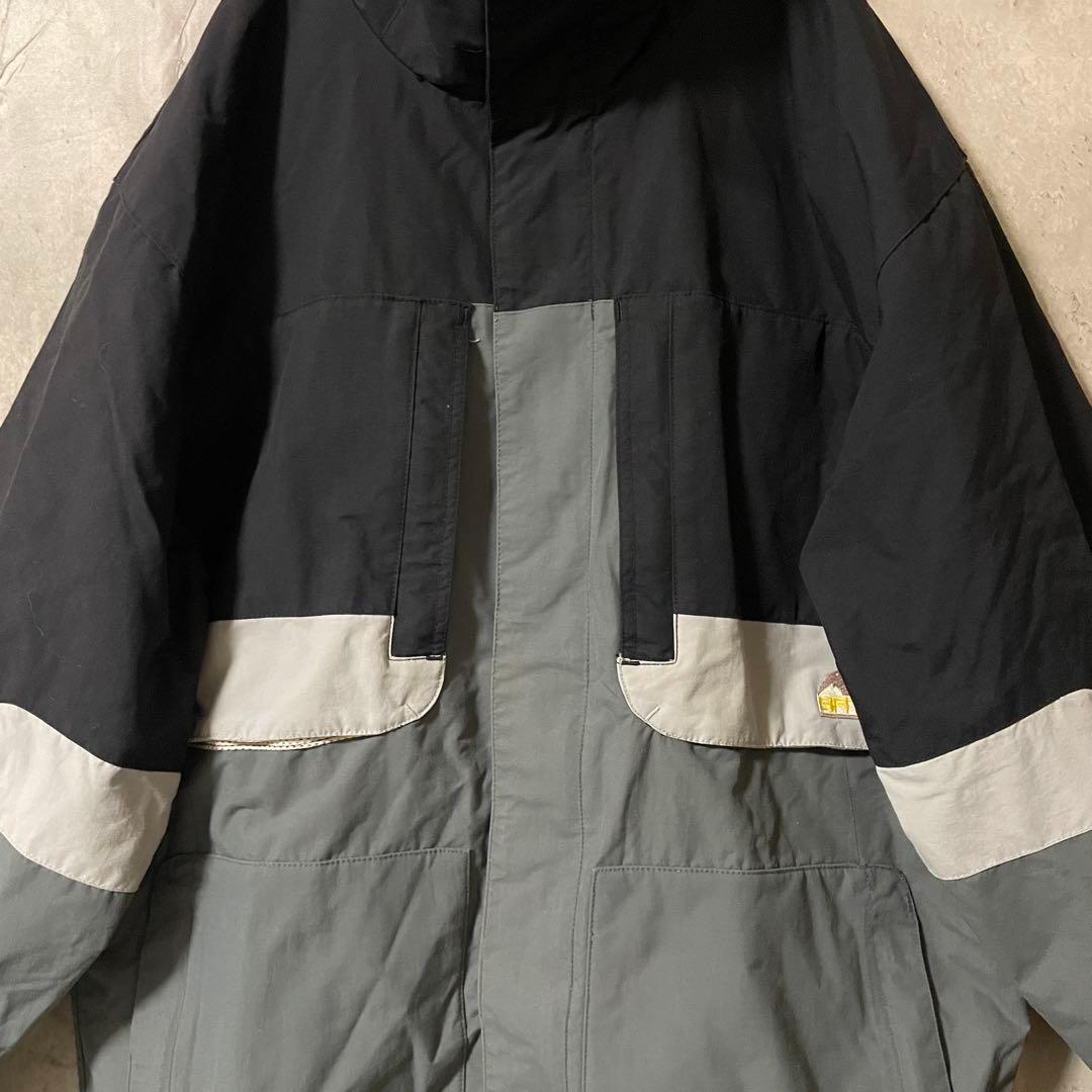 Burtonバートンスキーウェアスノーボードジャケット黒ブラック灰色グレー刺繍