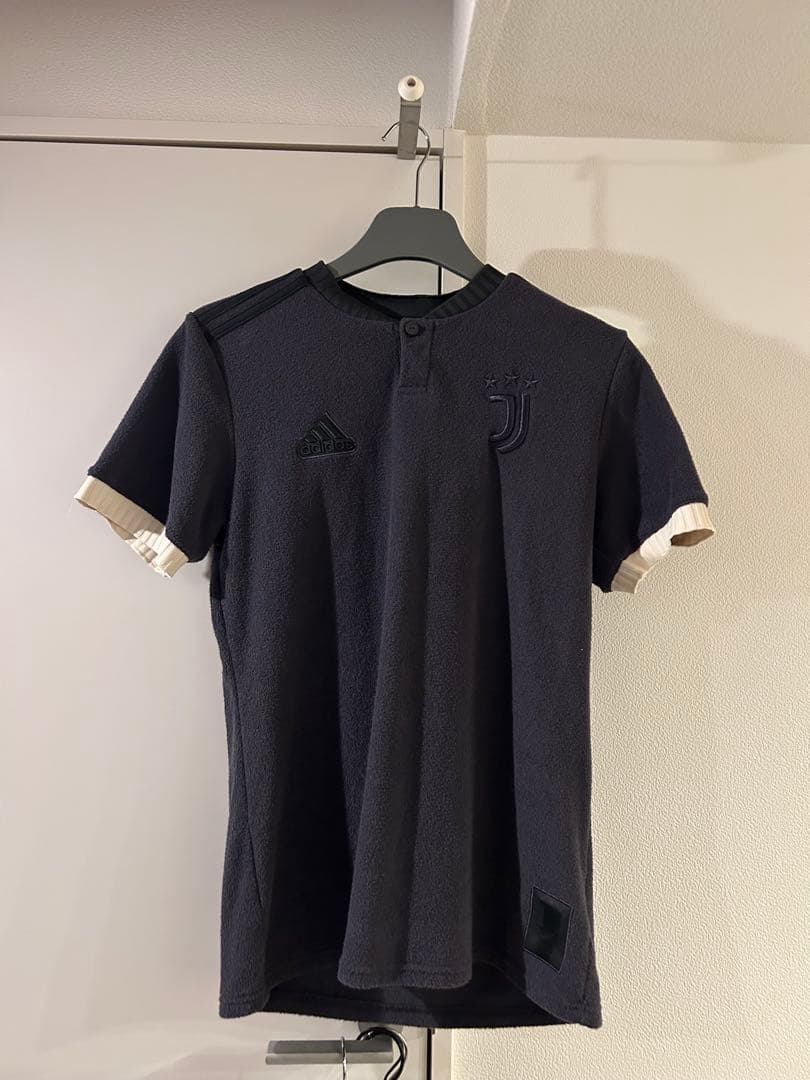 アディダス ユベントス レトロ　シャツ 175/92A