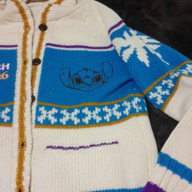 スティッチ ディズニーストア カウチンカーデガン