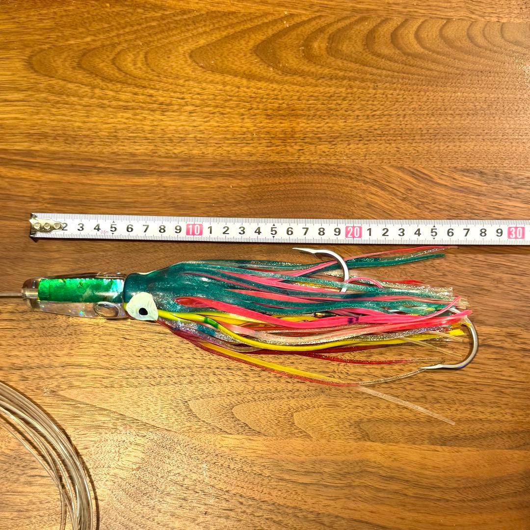 カジキ トローリング フェニックスルアー ８号サイズ ダブルフック付き②