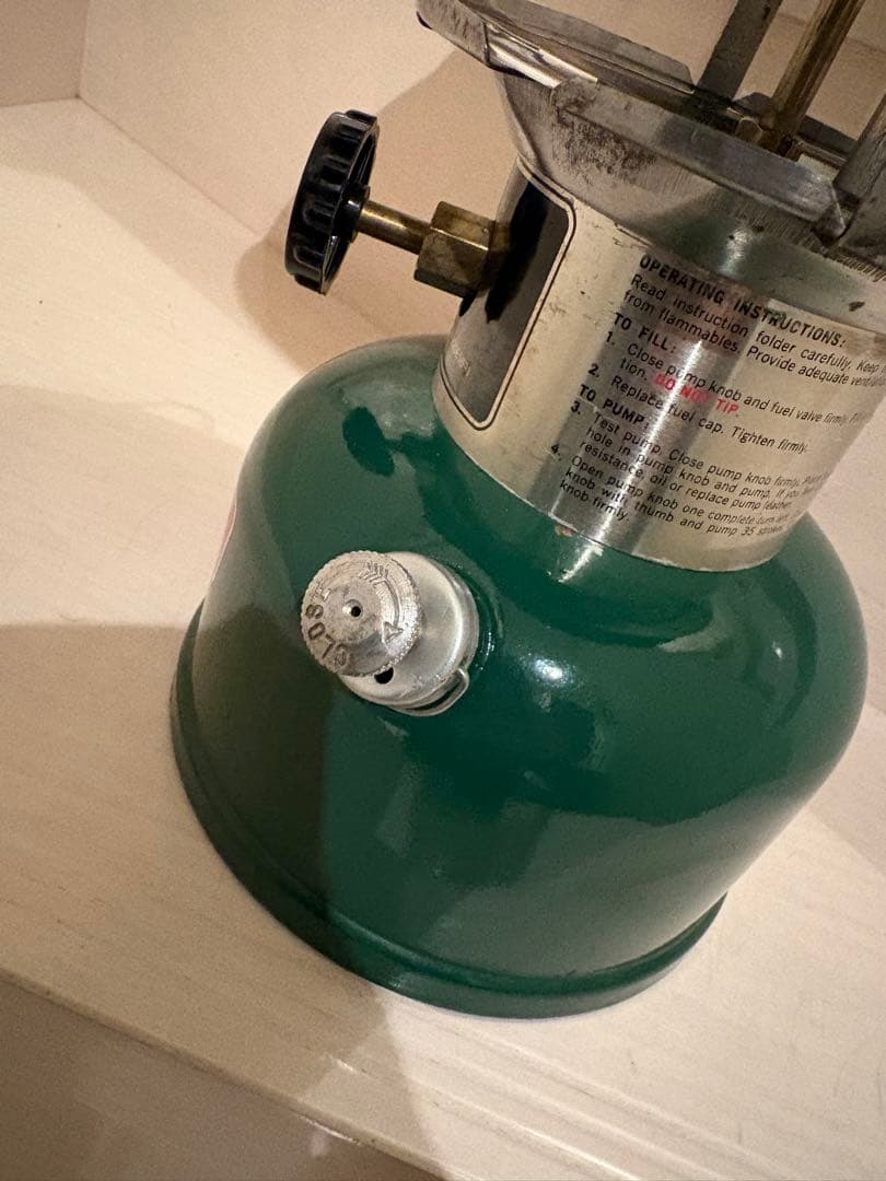 コールマンランタン228J 整備済みビックハット76製造。バースデーランタン