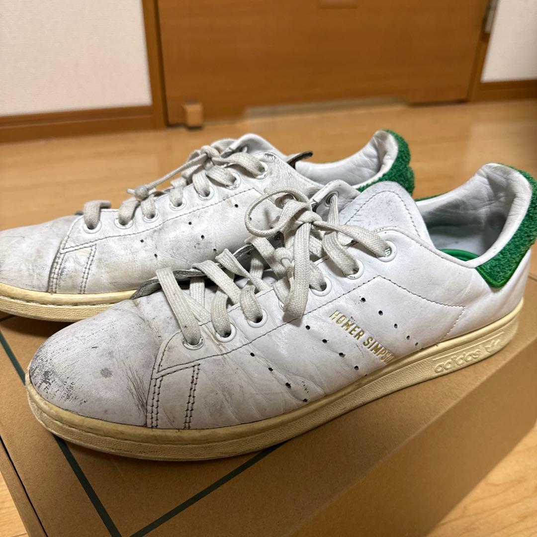 adidas スタンスミス　ホーマーシンプソン