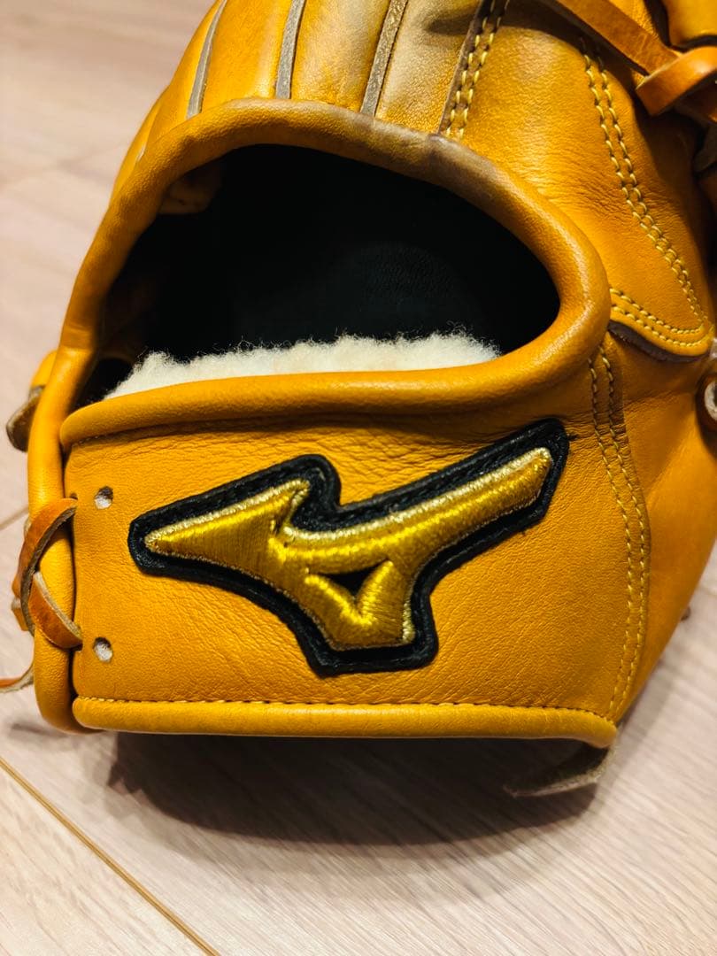 【即戦力】ミズノプロ　軟式用グラブ　内野手用