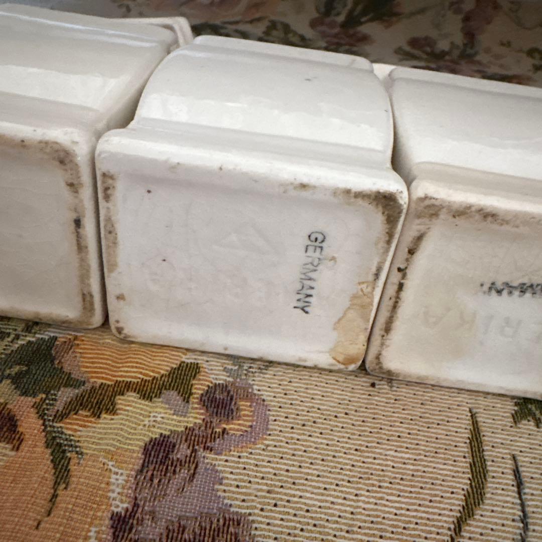 ドイツ　アンティーク　陶器スパイスセット 薔薇、花柄装飾柄