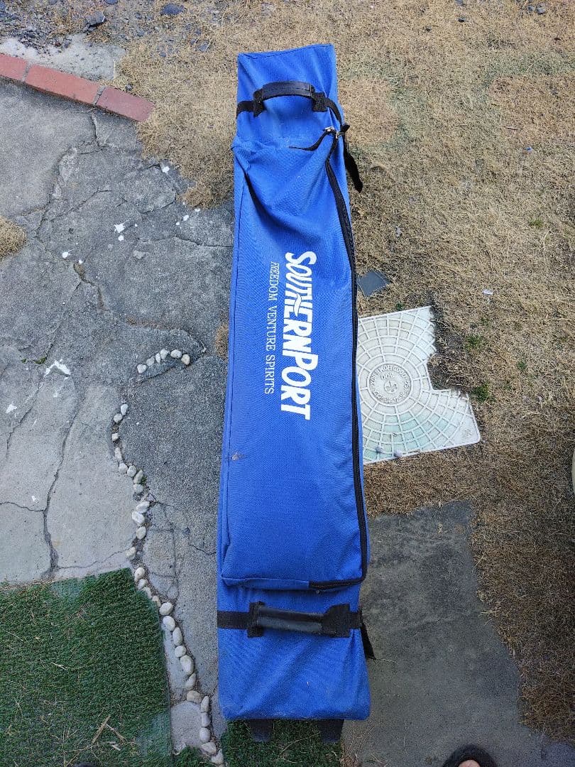 Southern Port 青色テント型タープ