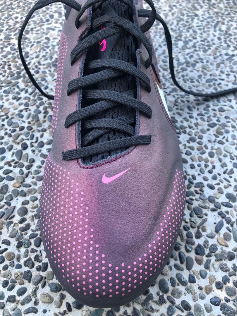 ナイキ ティエンポレジェンド9プロHG サイズ28