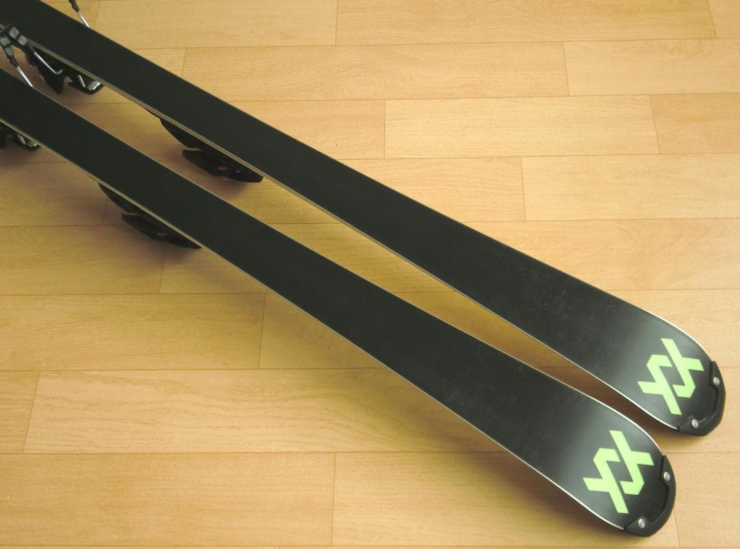 ■■送料無料■VOLKL■RACETIGER SL WC■165cm■メンテ付■