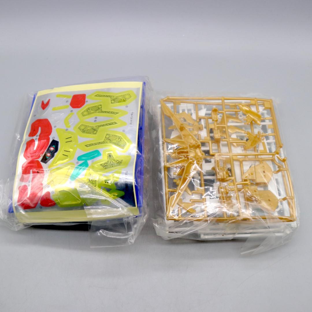 ★未組立★元祖SDガンダム 0076 太陽騎士ゴッドガンダム 黄金神話 ガンプラ