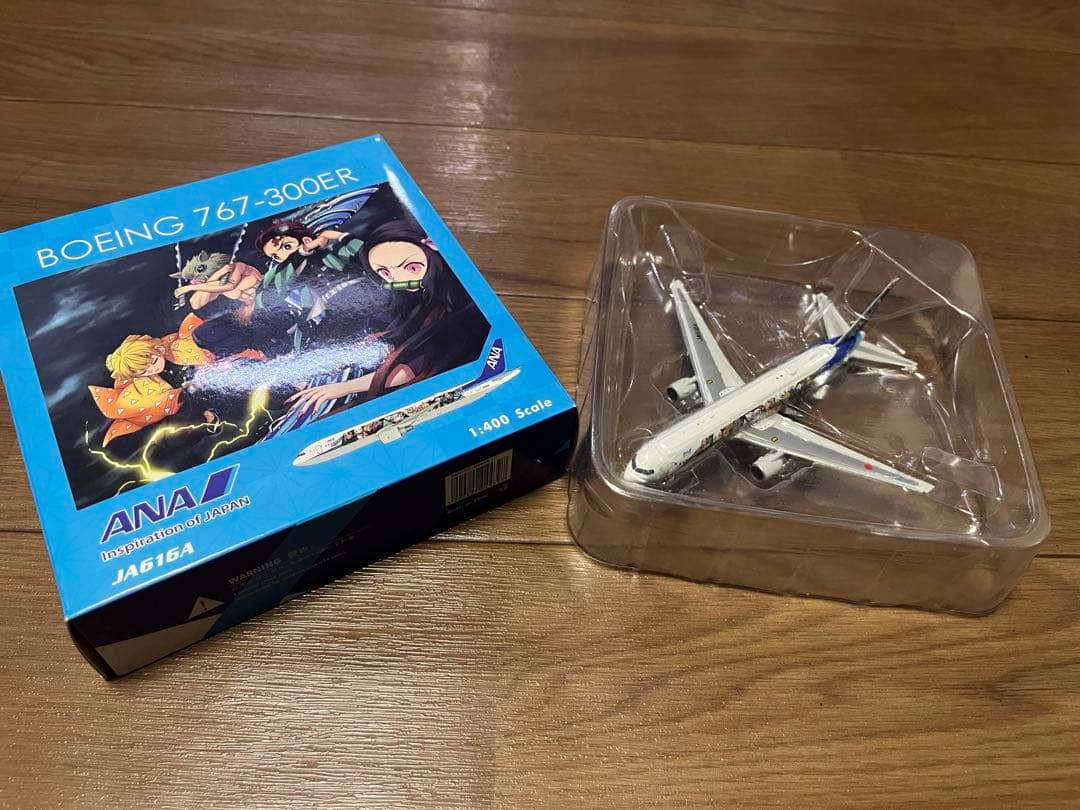 ANA Boeing 767-300ER 鬼滅の刃デザイン 1/400