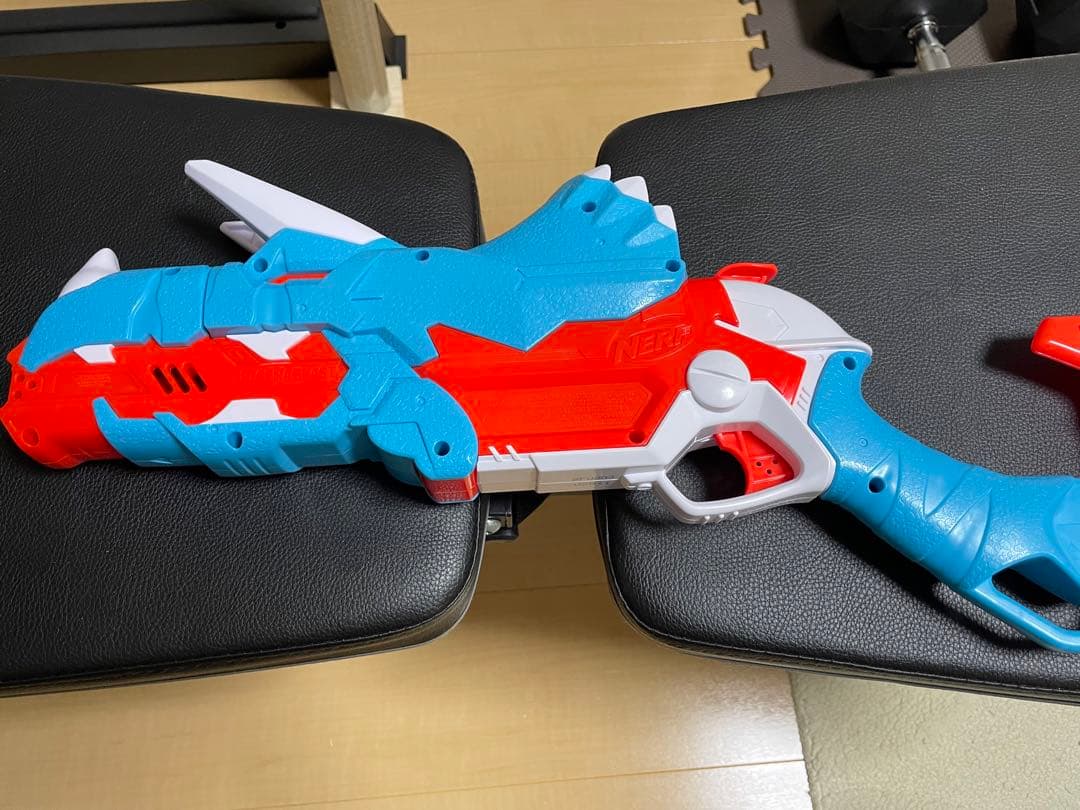 ナーフ　ダイノスクワッド　トリケラブラスト　nerf