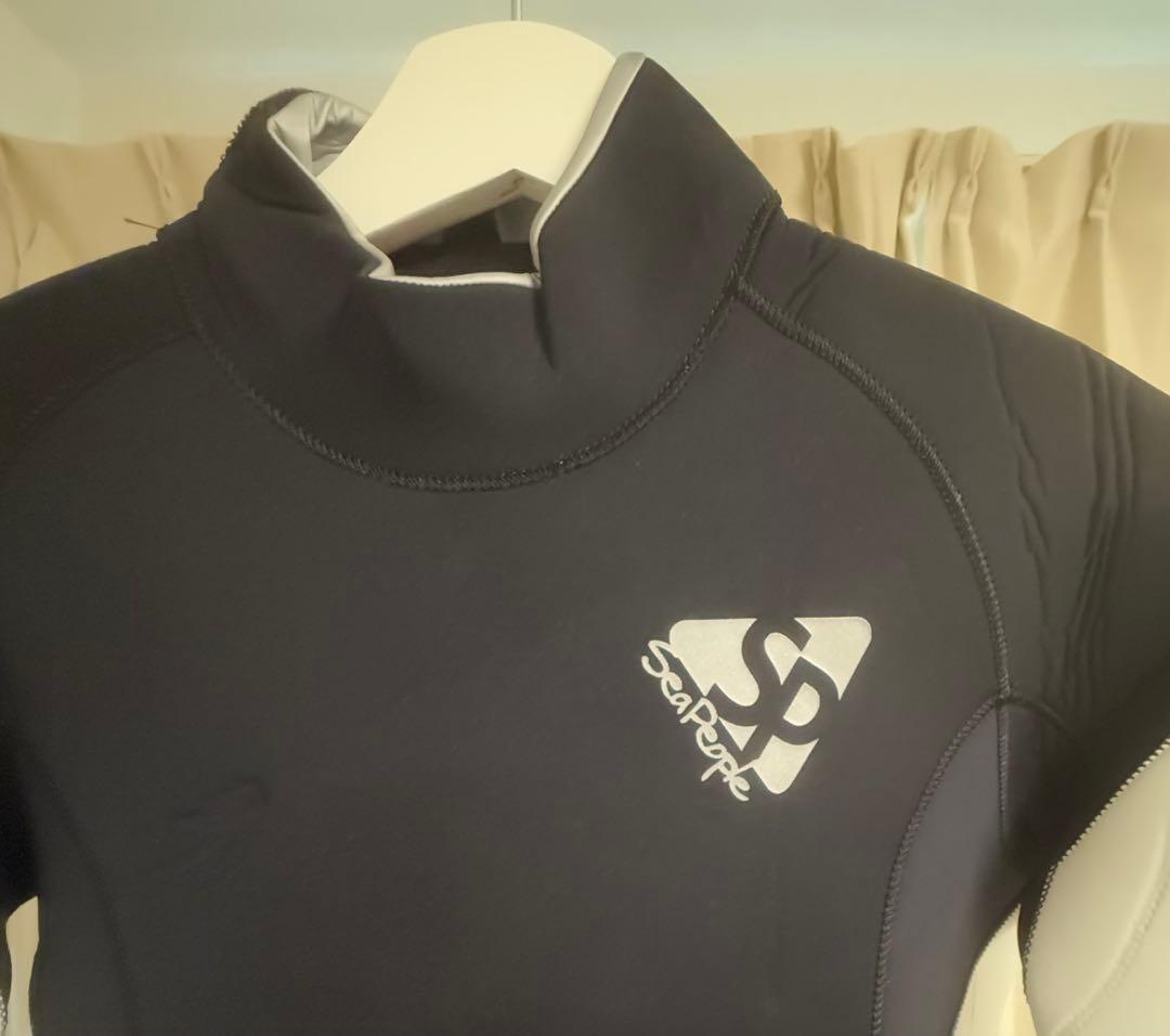 ウェットスーツ　セミドライ