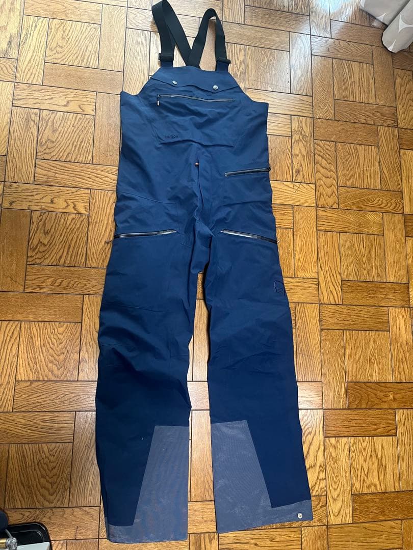 Norrona tamok gore-tex pro Bib M's Sサイズ