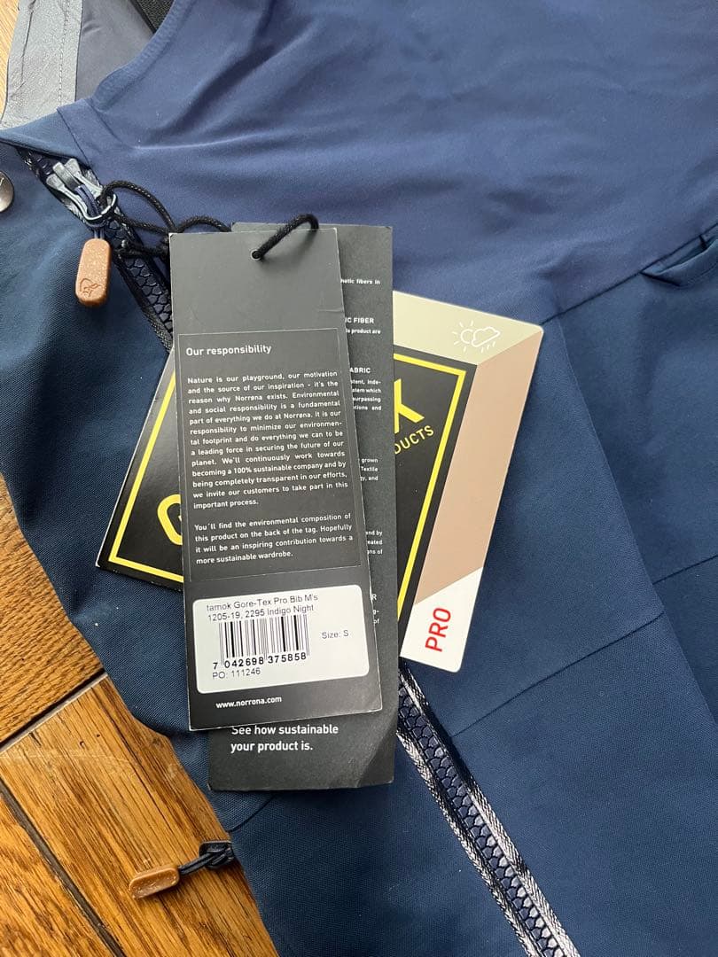 Norrona tamok gore-tex pro Bib M's Sサイズ