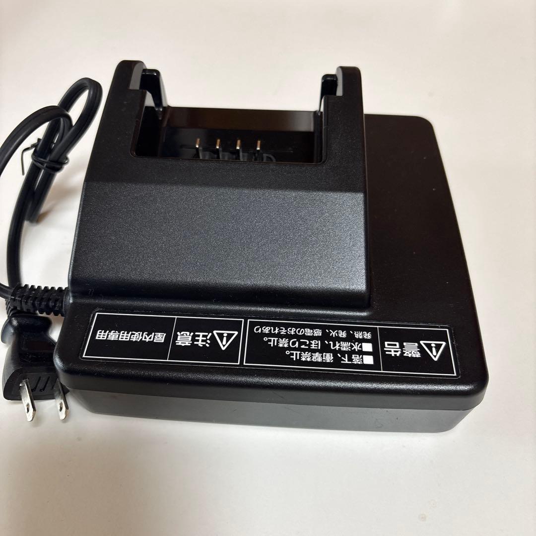 【中古】Panasonic 電動自転車バッテリー 充電器 NKJ074Z2