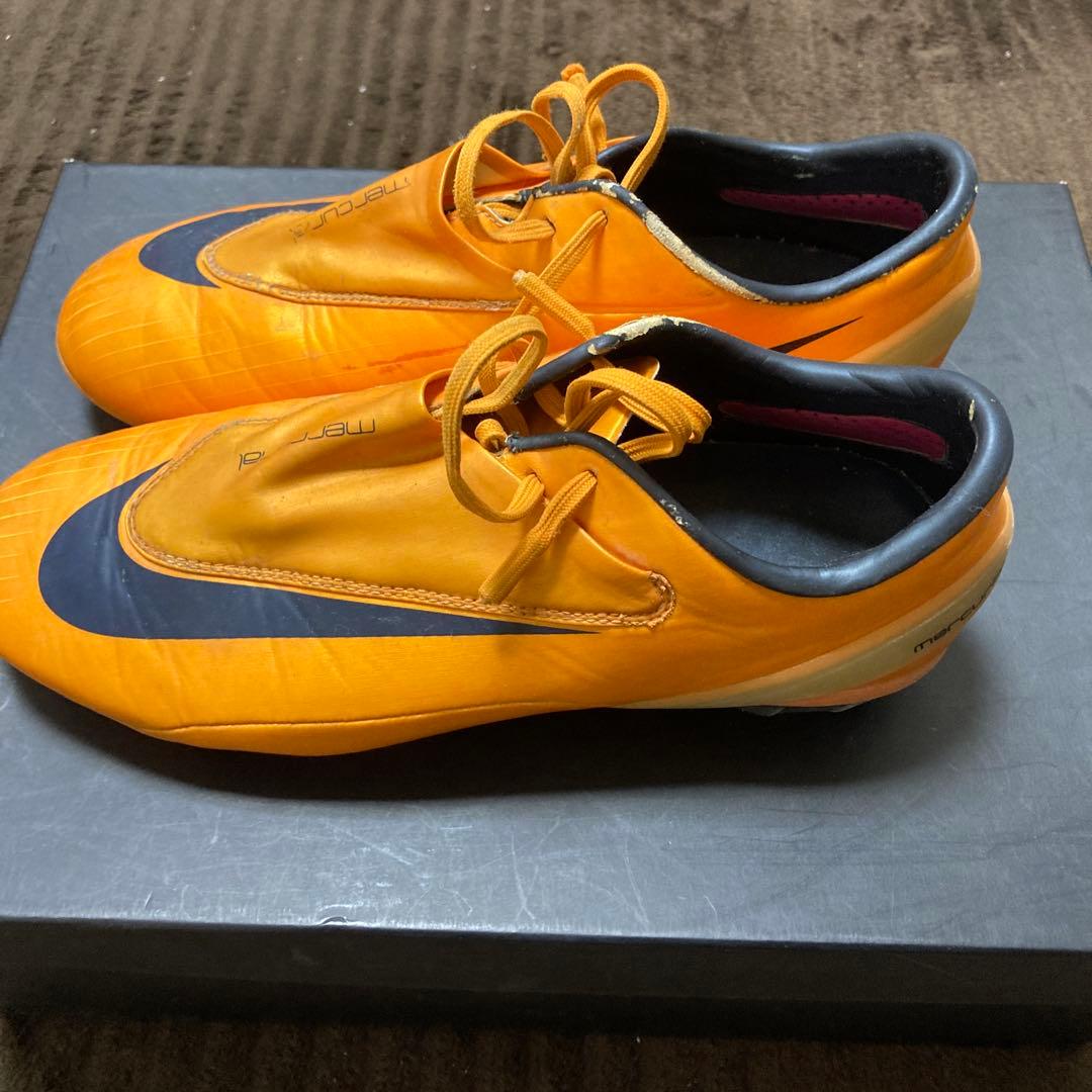 NIKE マーキュリアル IV