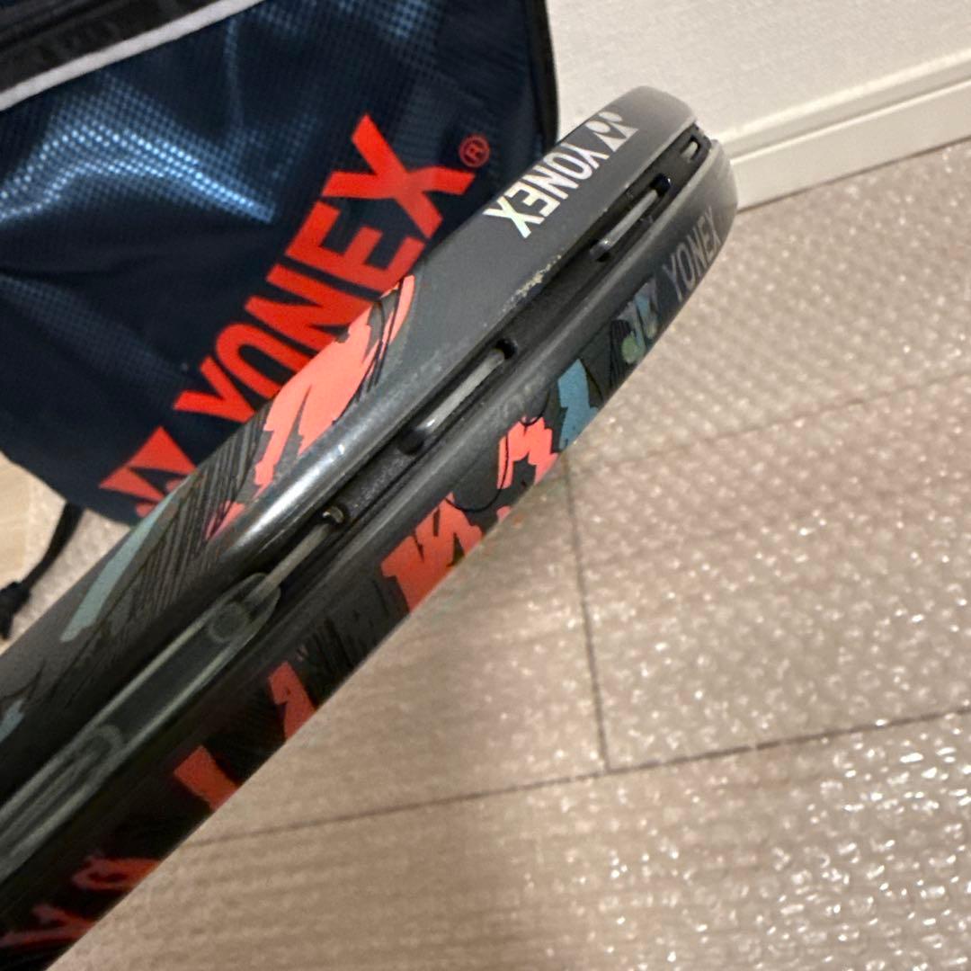 テニスラケット　YONEX ジオブレイク 50VS