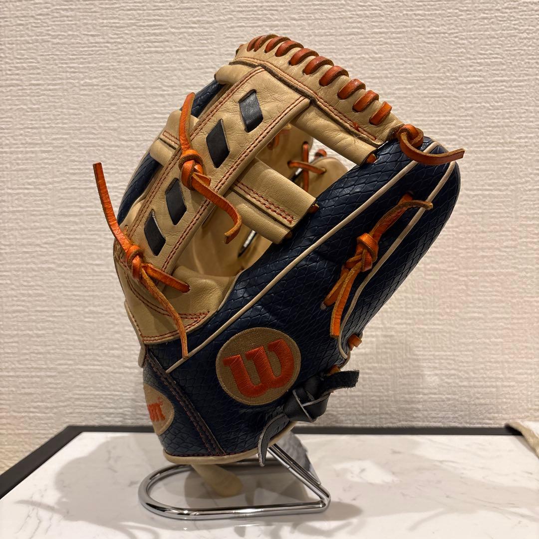 【むきべつ】Wilson 2000 グローブ ネイビー/ベージュ 右投げ用