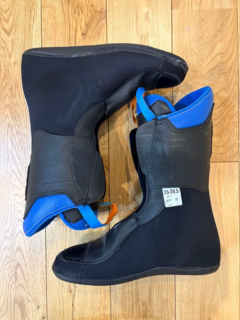 【LANGE 】RS 100 S.C WIDE 26-26.5 cmスキーブーツ