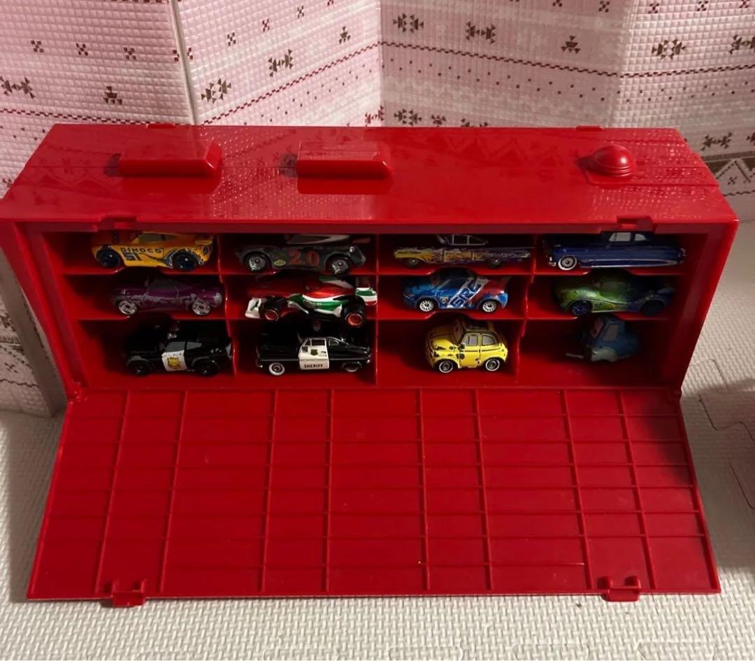大きなマック　トミカ24台セット　カーズトミカ
