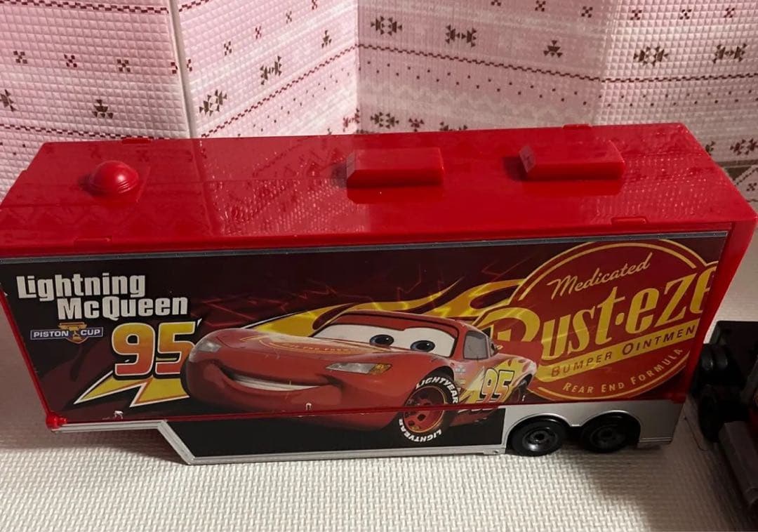 大きなマック　トミカ24台セット　カーズトミカ