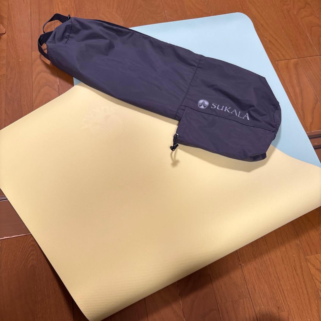 SUKALA リバーシブルヨガマット4mm レモンライム×アクア ケース付