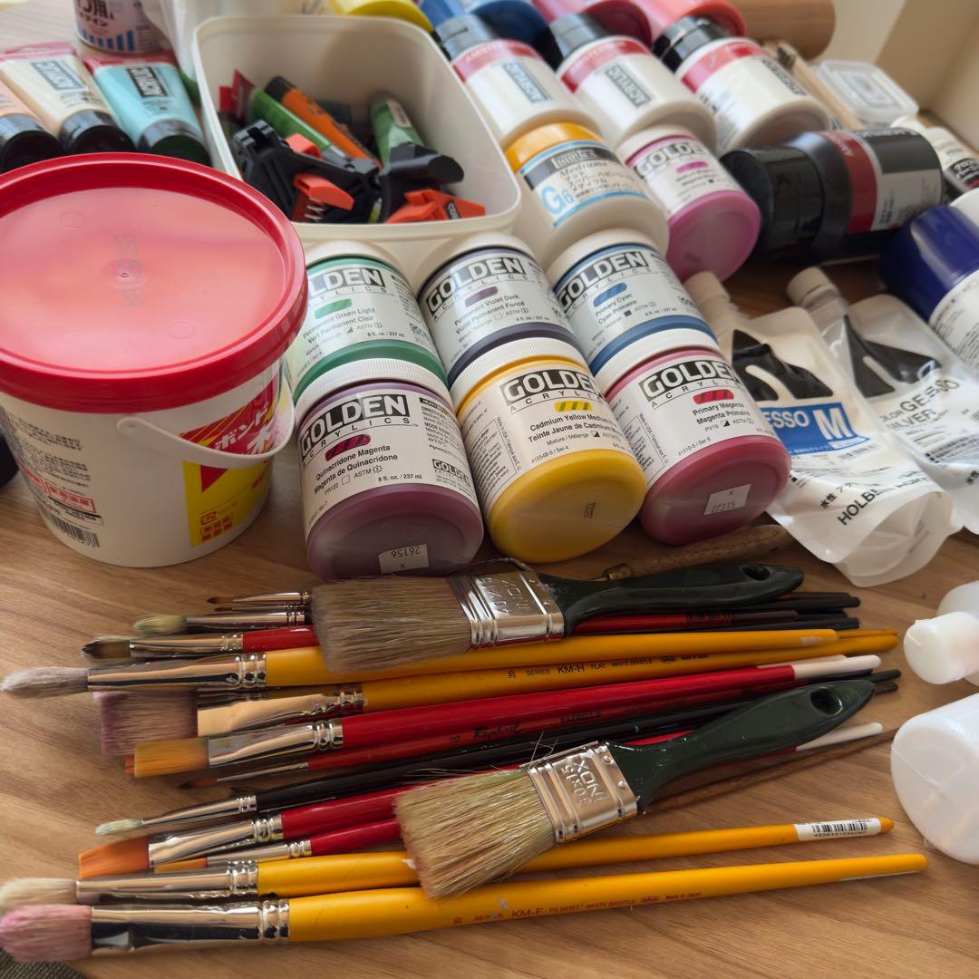 あ*み様 画材セット アクリル絵の具 ゴールデン、アムステルダム、画材まとめ売り