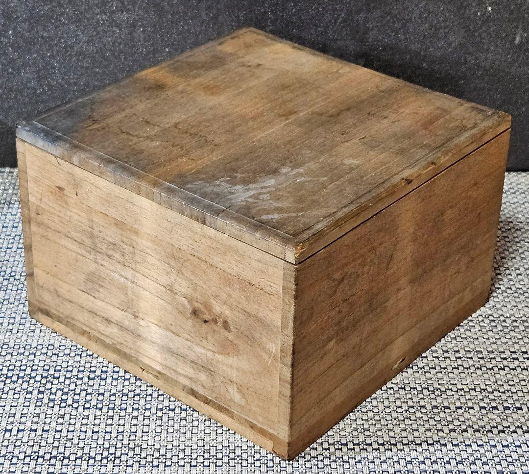 中国古陶磁器　明代 明朝　青華　古染付　 呉須　草花文様　茶碗　茶道具　茶器