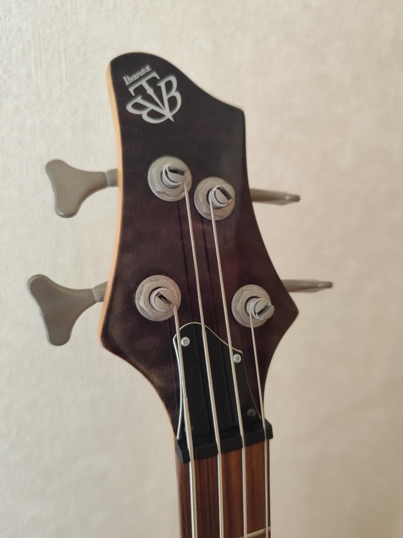 ibanez BTB 400 QM アクティブベース