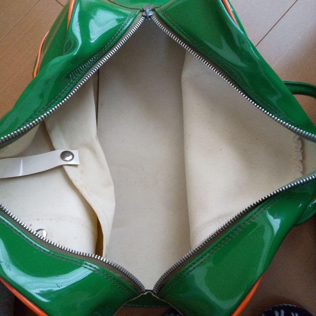 大洋ホエ一ルズエナメルスポーツバッグホエ一ルズ坊や