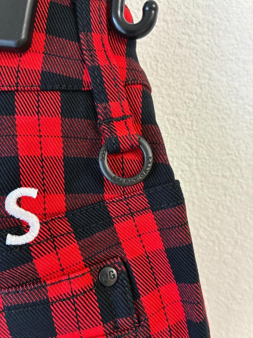 【新品】パーリーゲイツ レディース　ストレッチ　ショートパンツ　赤チェック柄