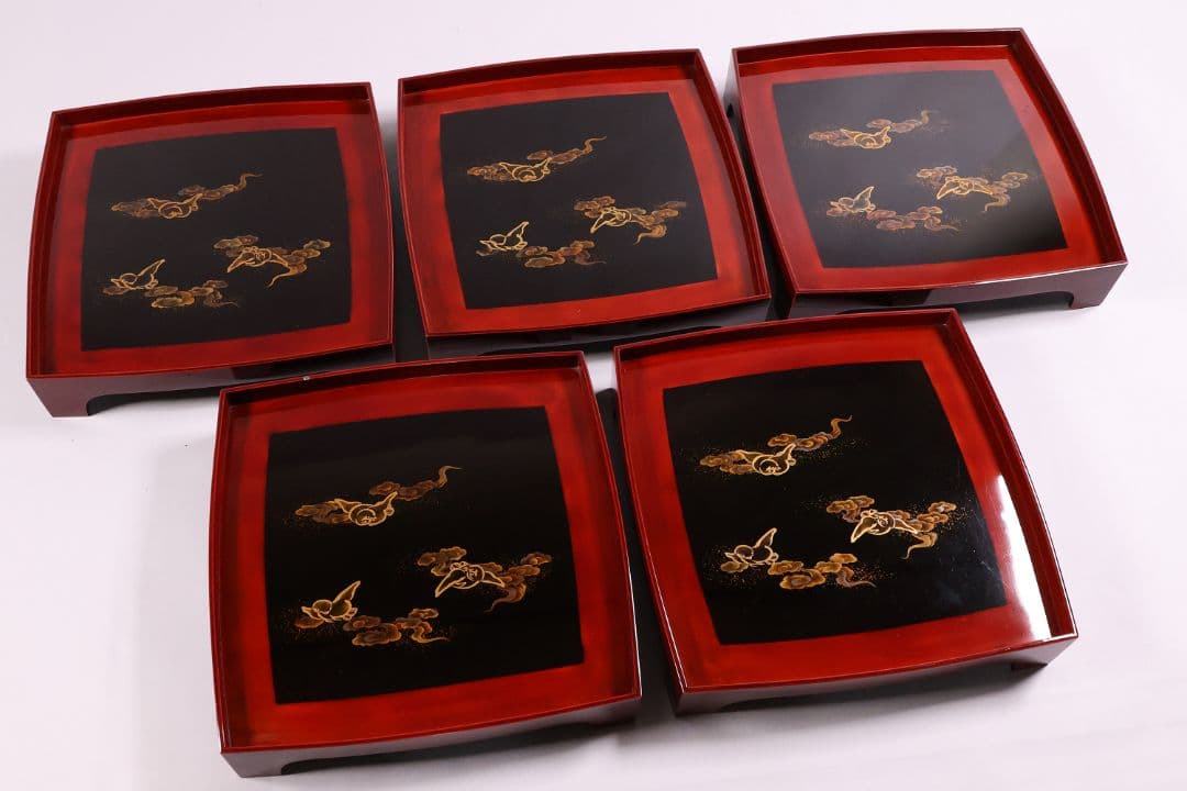 【MA700】時代木製漆器 雲雀蒔絵 吸物盆 十客 金蒔絵 黒塗溜塗 足付四方膳