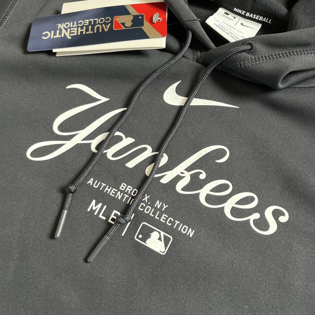 Nike Yankees フード付きスウェットシャツ