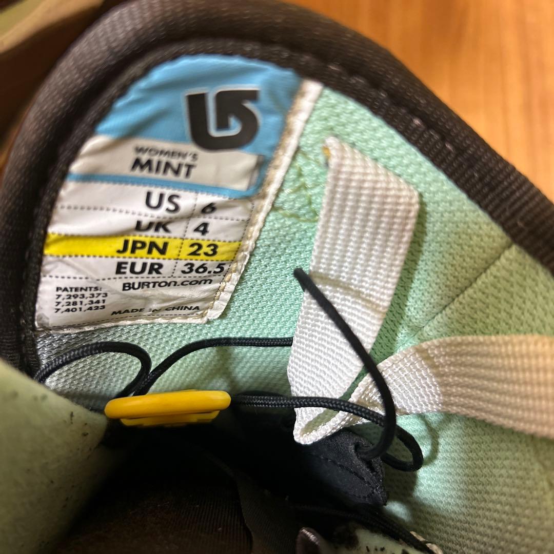 スノーボード3点セット 板 ビンディング ブーツ　Burton