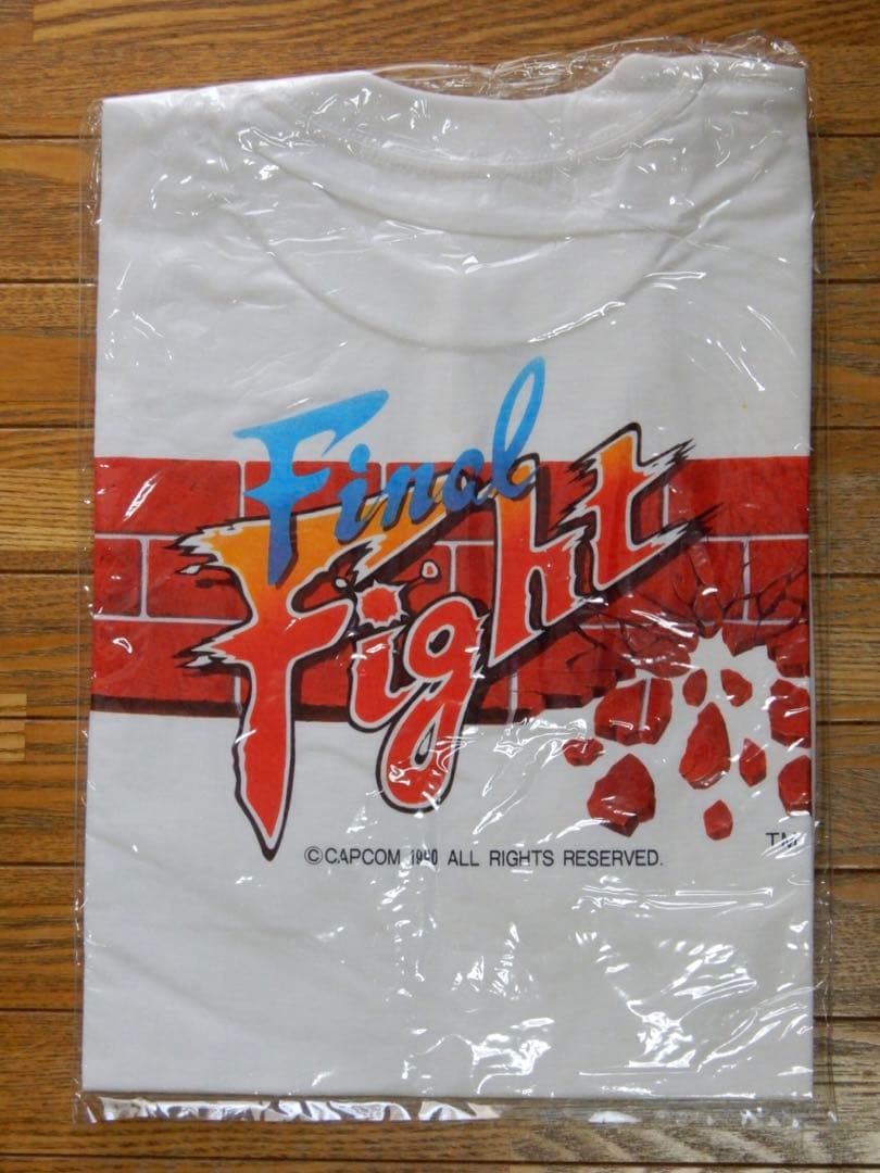 カプコン \"ファイナルファイト\" Tシャツ