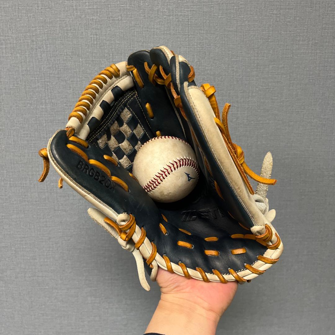 1103 ZETT 源田型 型抜群 即戦力 軟式 内野手用グローブ