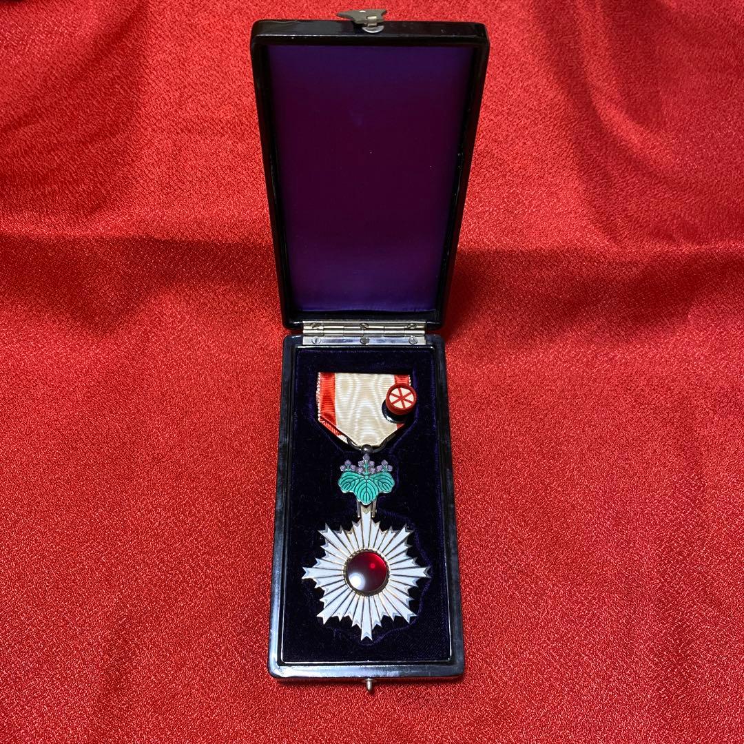 明治勲章 勲六等単光旭日章