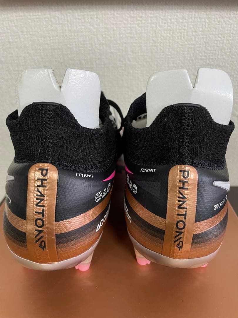 NIKEナイキサッカースパイク ファントムGT2エリートDF FG 27.0㎝